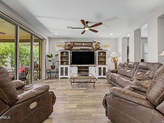 5th image of 3840 GOLD RIDGE Road
