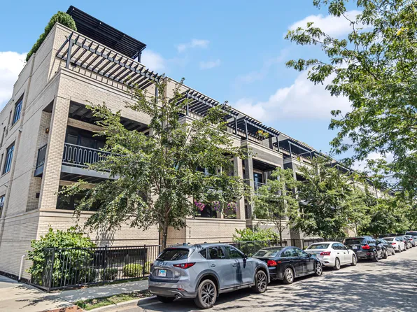 1370 W Walton St #2E, Chicago, IL 60642