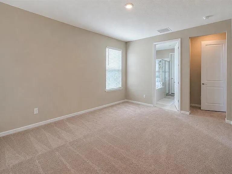 4334 Pond Brook Ct — Photo 16