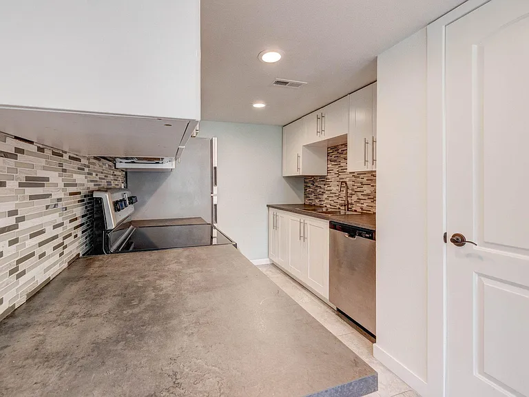 9005 E Lehigh Ave #34 — Photo 2