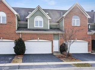 241 W Fairview Way, Palatine, IL 60067