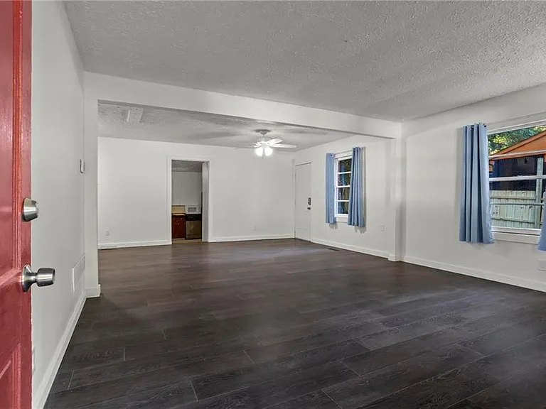 317 Argus Cir NW — Photo 4