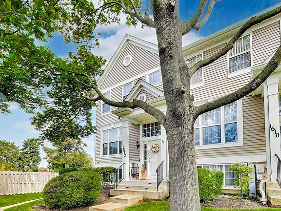 3rd image of 1612 Fox Run Dr