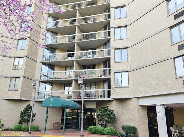 30 S Adelaide Ave APT 3K, Highland Park, NJ 08904