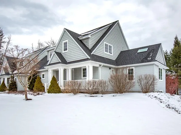 2 Hollyberry Way #45, Brunswick, ME 04011