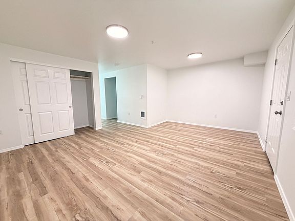 4th image of 1814 L St APT 3