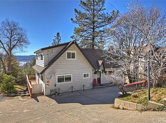 2nd image of 1224 Glacier Dr