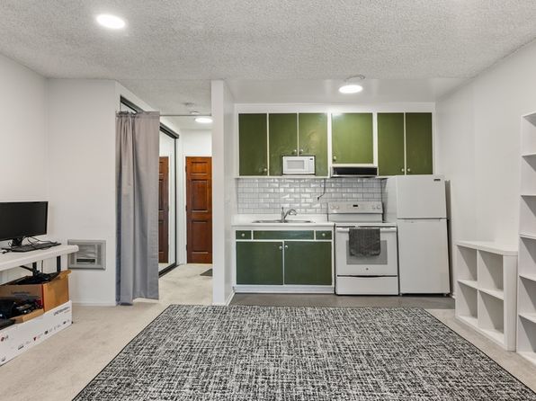 18307 Burbank Blvd Unit 336