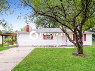 907 Gatewood St, Leavenworth, KS 66048