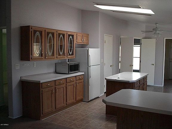 4th image of 28413 N 221st Ave