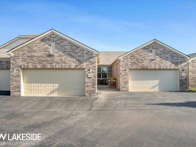 49950 Walter Ct, Shelby Township, MI, 48317