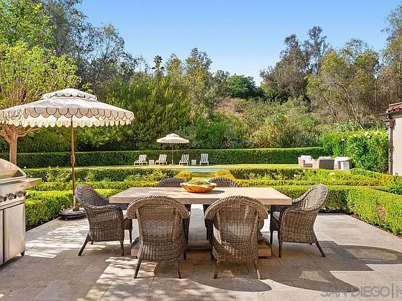 2nd image of 5406 Calzada Del Bosque