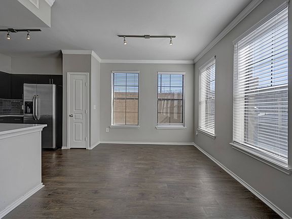 5th image of 2121 Delgany St #1-1416