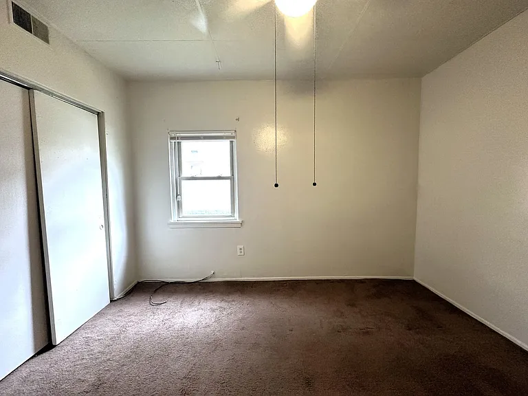Shadyside - Apartments For Rent In Pittsburgh — Photo 9