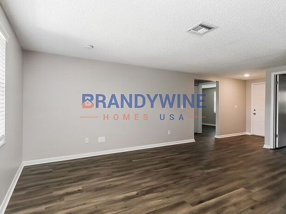 5th image of 6501 Monterey Dr