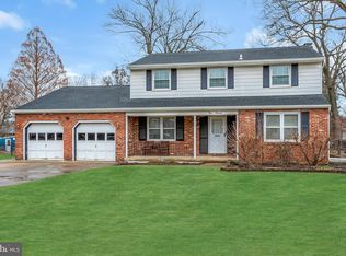 400 Delaware Ave, Roebling, NJ 08554