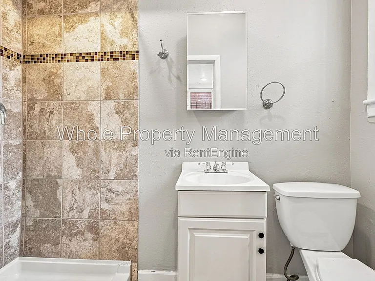 2044 N Ogden St — Photo 17
