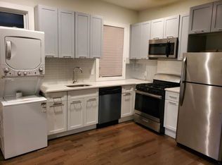 14 Bayside Pl #1, Jersey City, NJ 07305