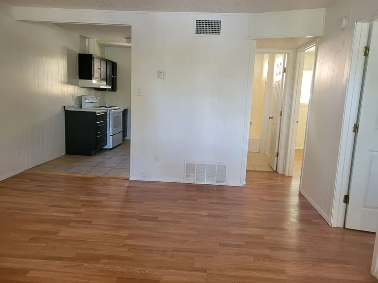 201 Upper Terrace Dr — Photo 7