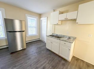160 Brackett St #1, Portland, ME 04102