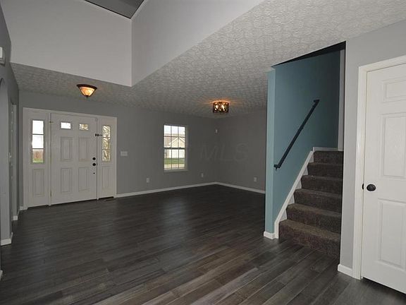 3rd image of 1582 La Costa Dr