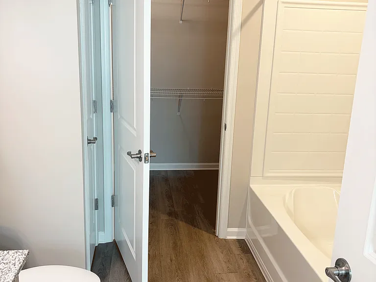 Clairmont at Crabtree — Photo 75