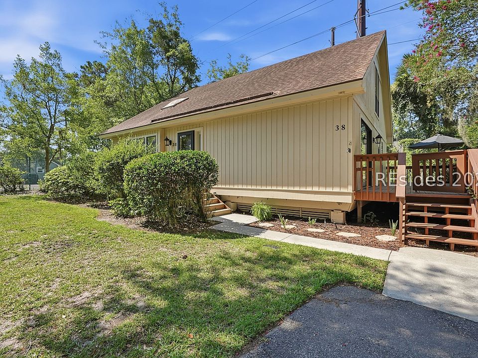 1st image of 38 Wee Rd #38