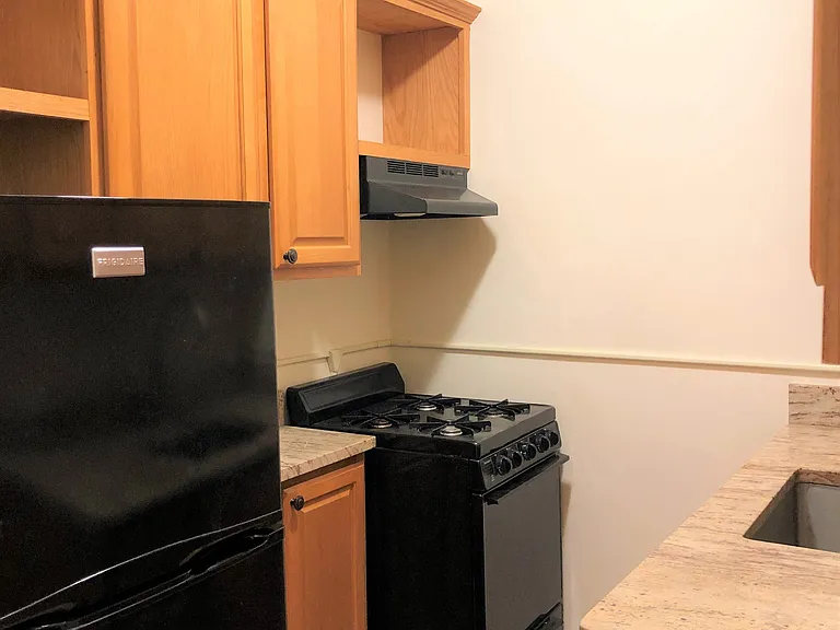 439 Congress Street — Photo 52