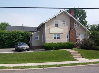 14 State Rt 4, River Edge, NJ 07661