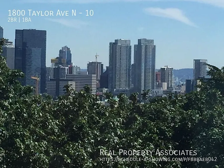 1800 Taylor Ave N #10 — Photo 27