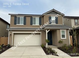 2894 E Tierra Dr, Fresno, CA 93730