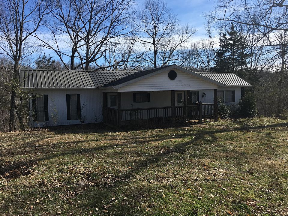 1st image of 334 Woodland Dr