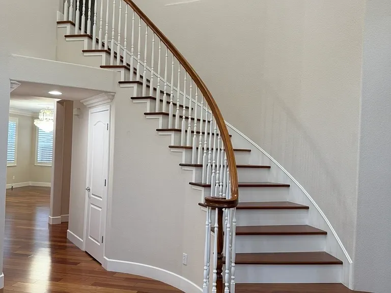 1280 Fleming Ave — Photo 6