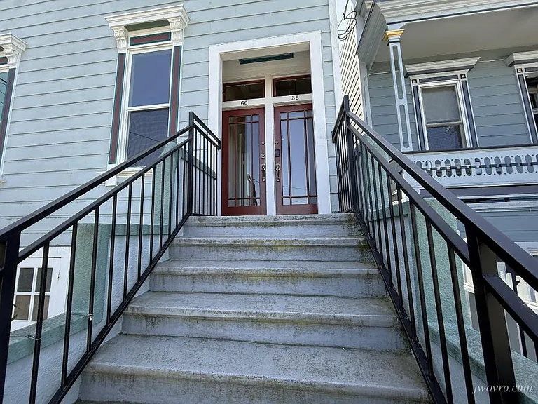 60 Mirabel Ave — Photo 2