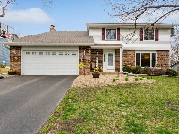 10112 Utah Cir, Bloomington, MN 55438