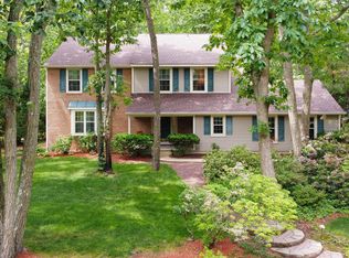 5 Harwood Dr, Voorhees, NJ 08043