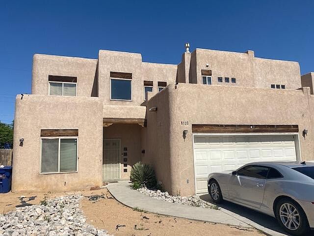1st image of 120 Yucca Dr NW