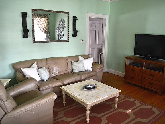 4th image of 3330 Campbell Ave