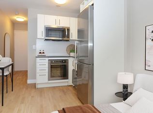 730 St. Clarens, Toronto, ON M6H 4E8