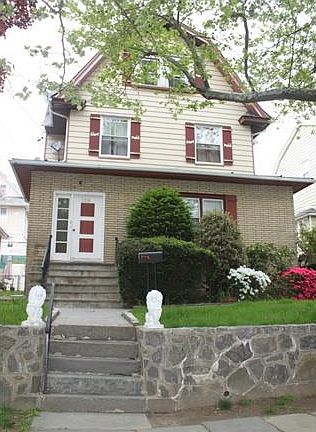 2nd image of 125 Wallace Ave