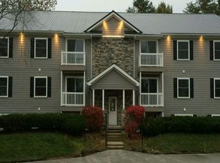 7 Hidden Park Dr, Huntington, WV 25705