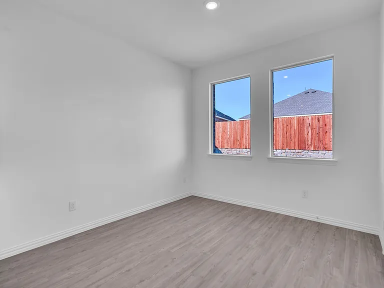 1309 Lazy Grove Dr — Photo 15