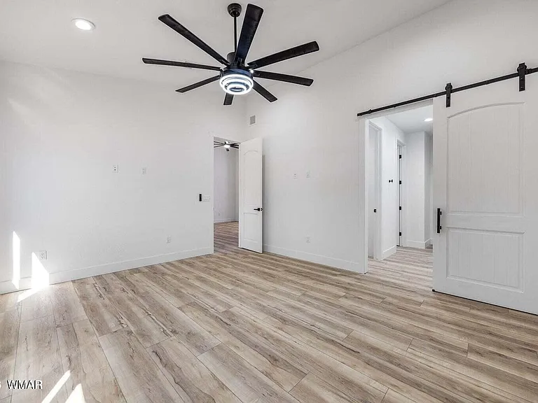 2765 W Villa Loop — Photo 16