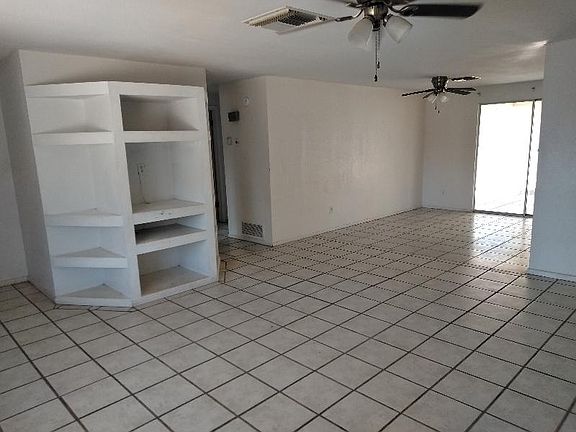 3rd image of 2502 W Vereda De La Tierra
