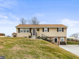 25 Hemler Dr, Hanover, PA 17331