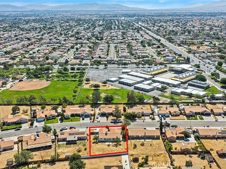 12980 Sundown Rd — Photo 58