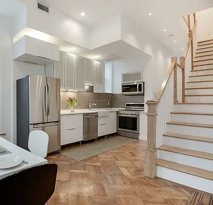 Rented by Owner | media 51