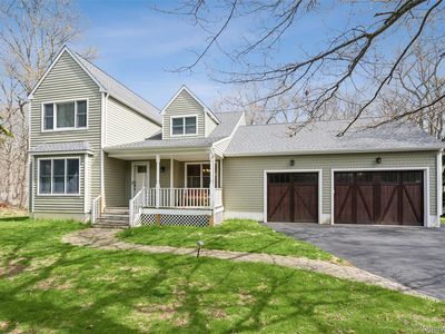 77 Drew Drive, Eastport, NY, 11941
