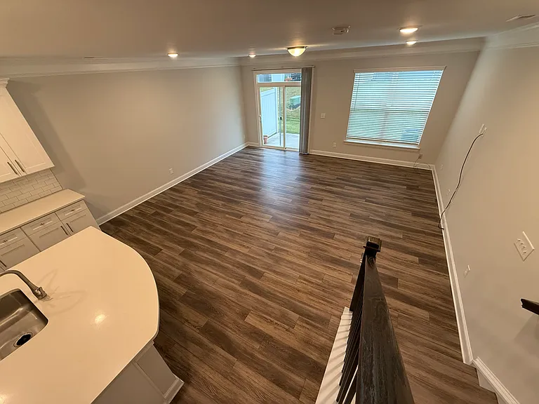 3941 Fadden St — Photo 4