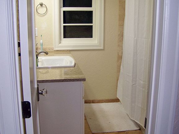 Main Floor Bathroom